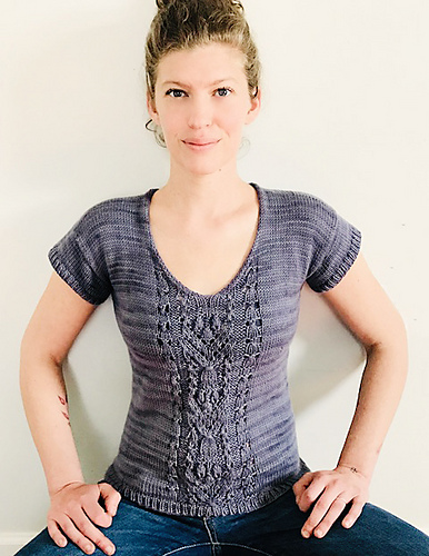 Woman wearing short sleeve hand knit tee